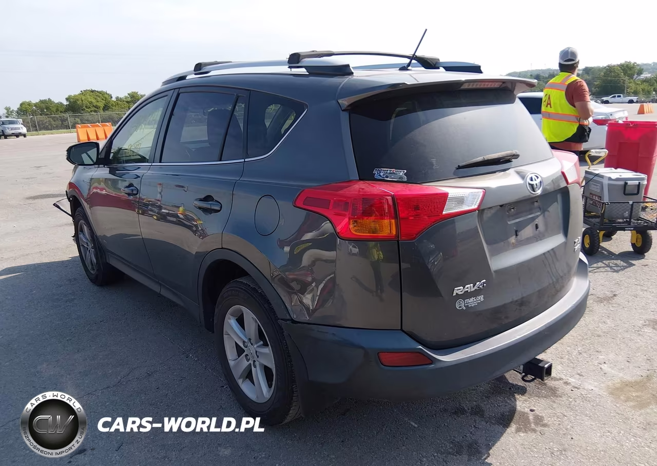 2013 Toyota Rav4 Xle VIN:JTMRFREV6DD010240 - 3