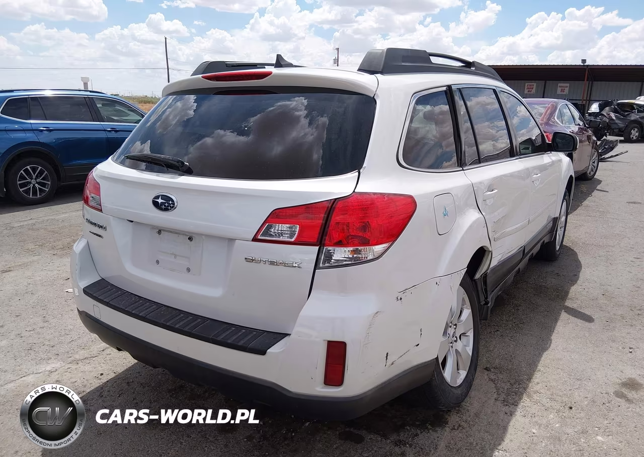 2012 Subaru Outback 2.5I Limited VIN:4S4BRCKCXC3233809 - 4