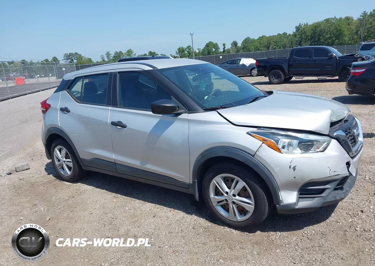 2020 Nissan Kicks S Xtronic Cvt