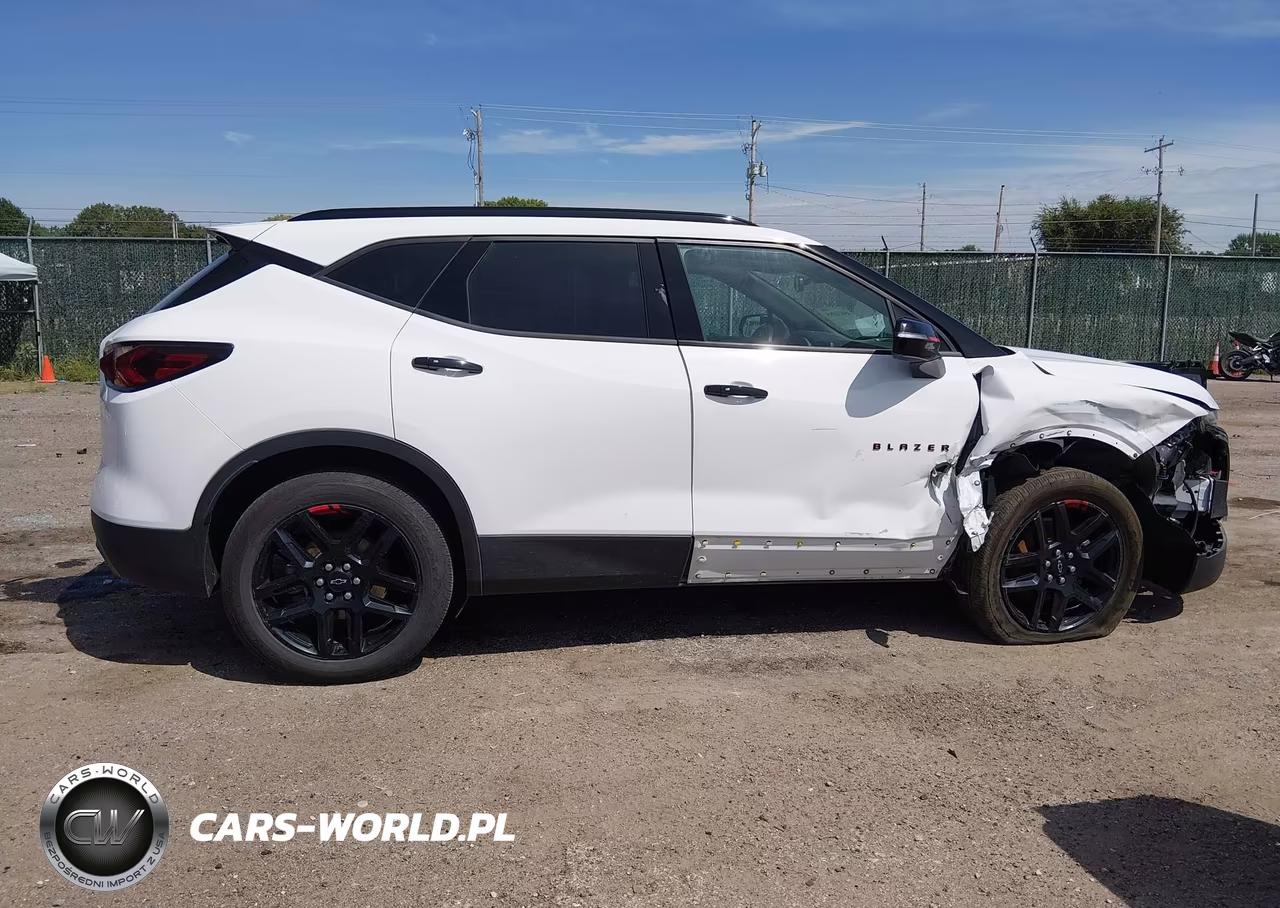 2020 Chevrolet Blazer Awd 3Lt VIN:3GNKBJRS1LS614606 - 13