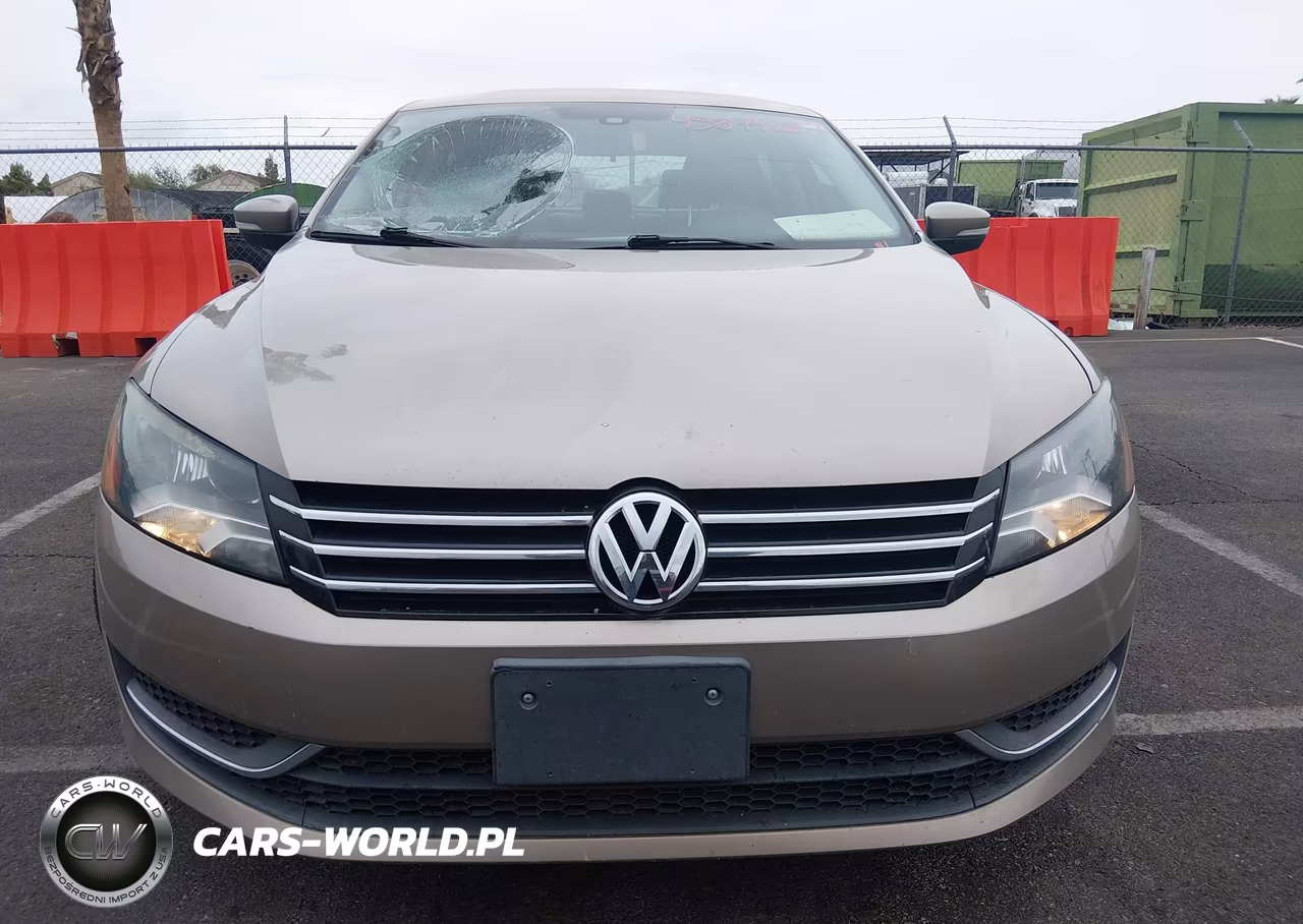 2015 Volkswagen Passat 1.8T Wolfsburg Edition VIN:1VWAT7A38FC048346 - 12