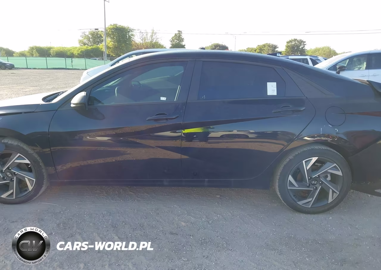 2025 Hyundai Elantra Sel Sport VIN:KMHLM4DGXSU085615 - 14
