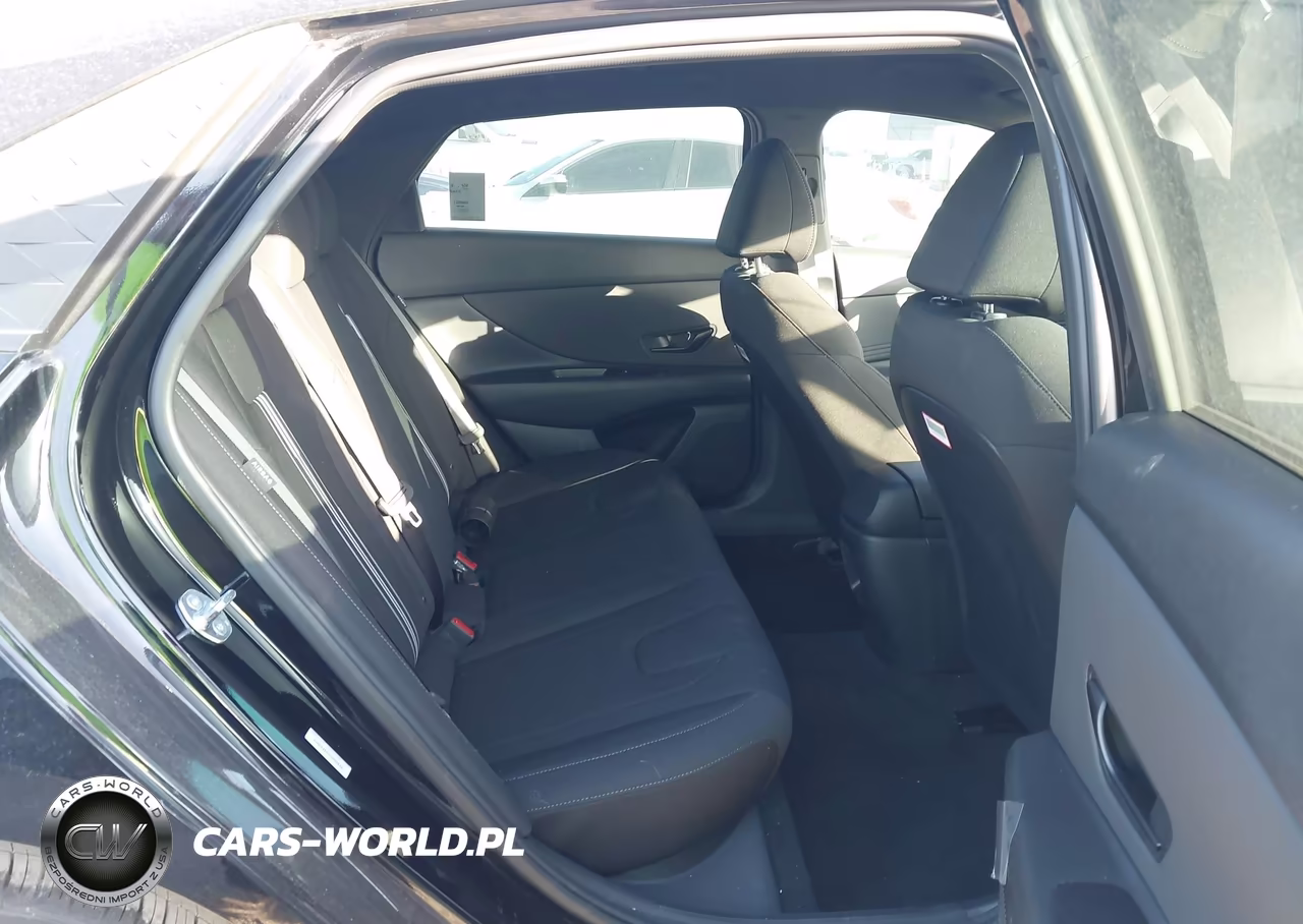 2025 Hyundai Elantra Sel Sport VIN:KMHLM4DGXSU085615 - 8