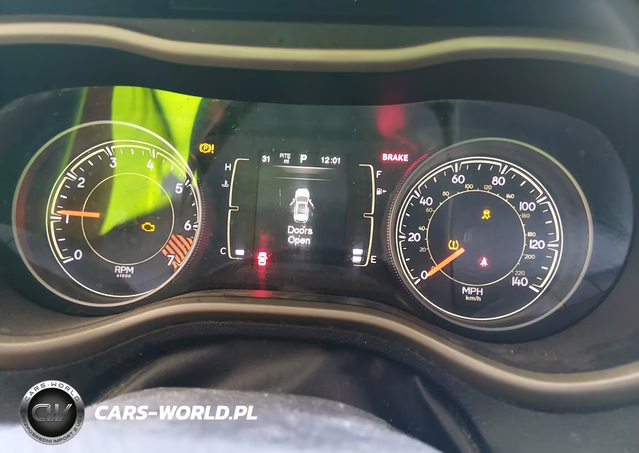 2015 Jeep Cherokee Sport VIN:1C4PJLAB8FW732363 - 7