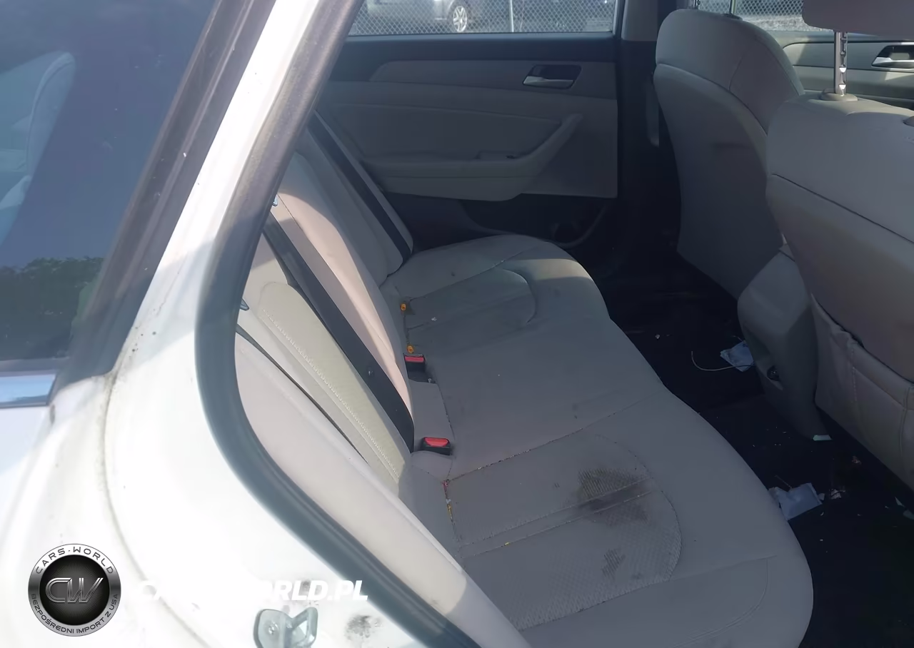2018 Hyundai Sonata Sport-Limited-Sel VIN:5NPE34AF4JH657234 - 8