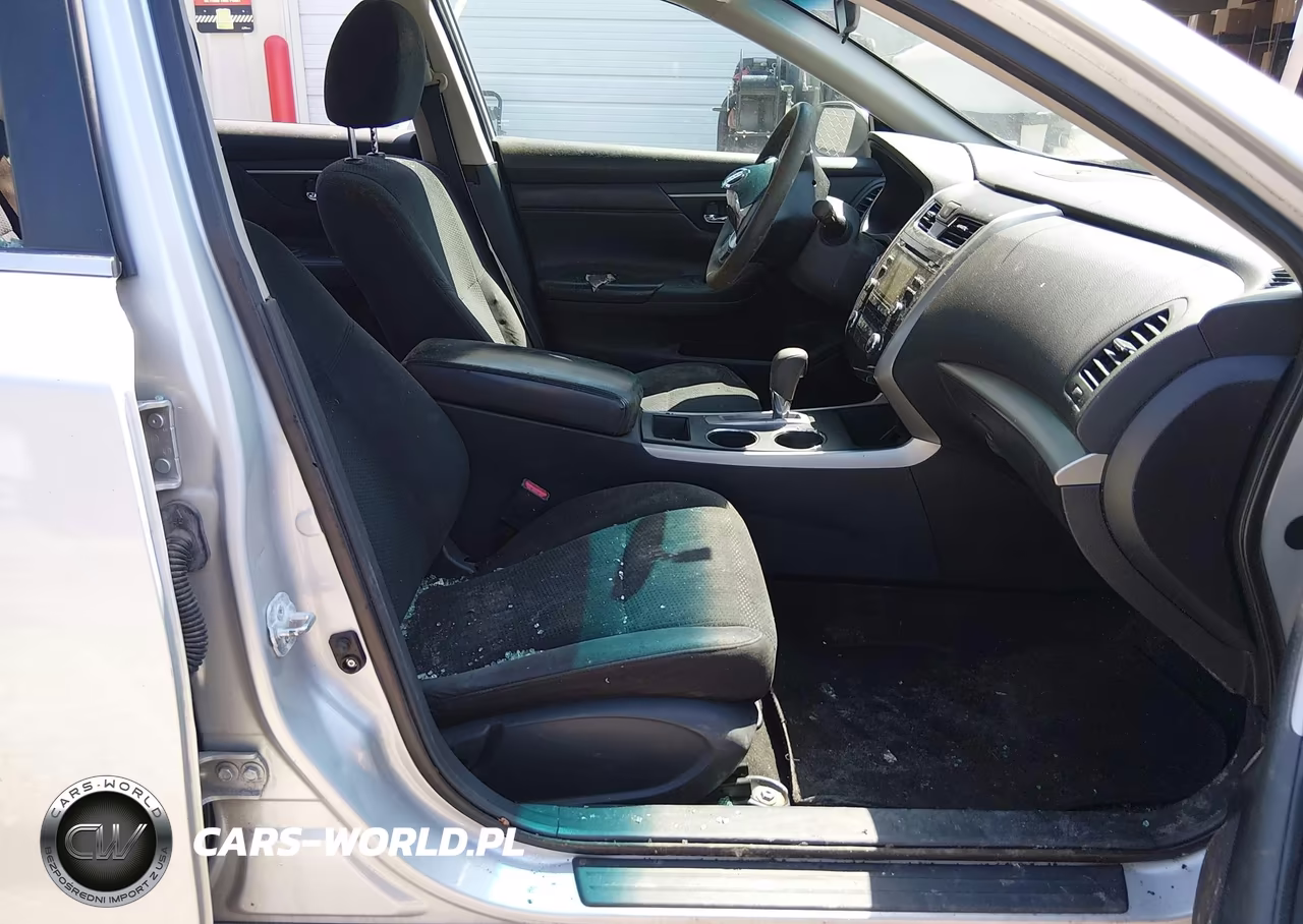 2015 Nissan Altima 2.5 S VIN:1N4AL3AP0FN873757 - 5