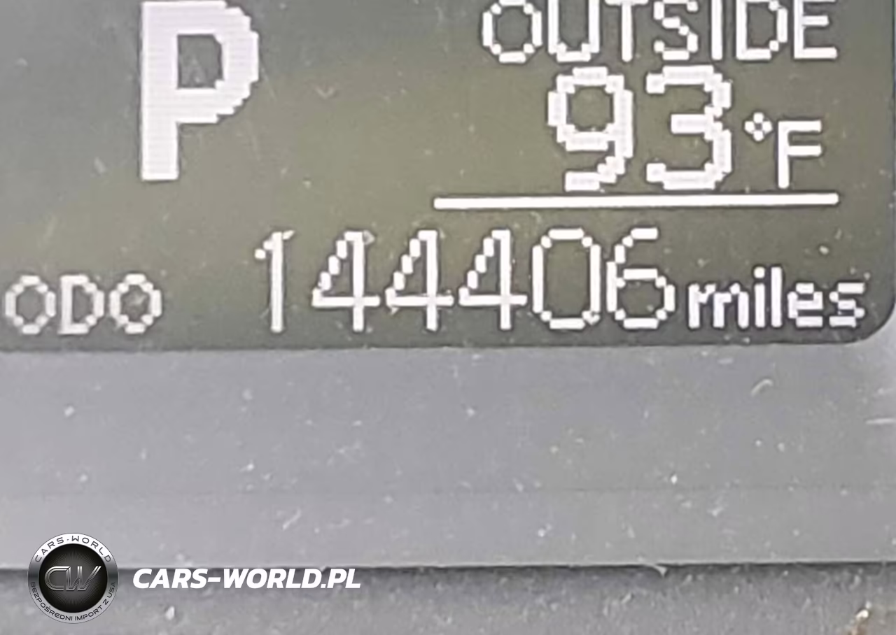 2017 Toyota Corolla Le VIN:5YFBURHE8HP571299 - 15