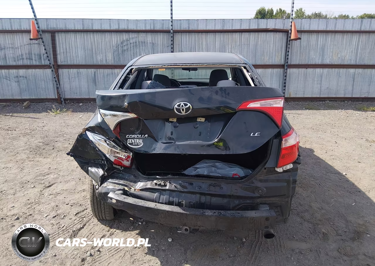 2017 Toyota Corolla Le VIN:5YFBURHE8HP571299 - 16