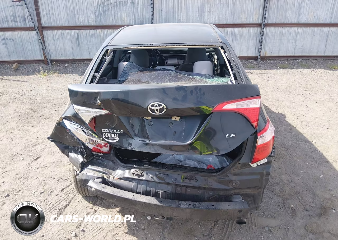 2017 Toyota Corolla Le VIN:5YFBURHE8HP571299 - 17