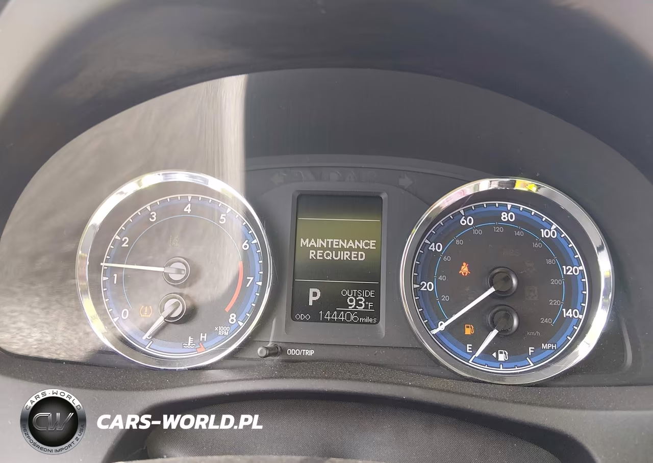 2017 Toyota Corolla Le VIN:5YFBURHE8HP571299 - 7