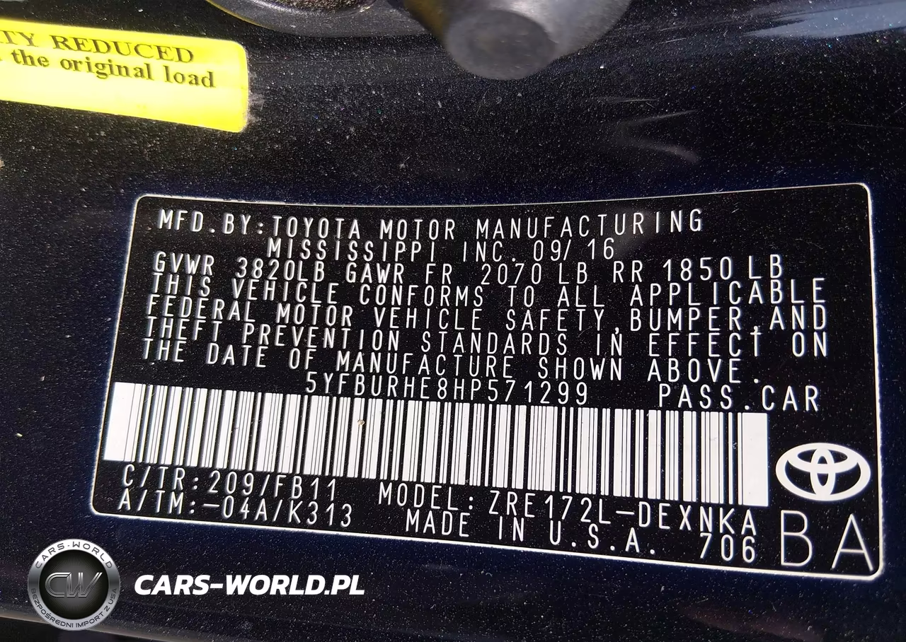 2017 Toyota Corolla Le VIN:5YFBURHE8HP571299 - 9