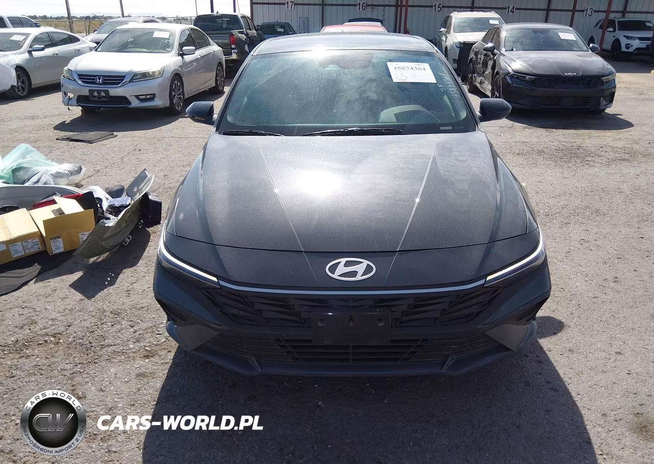2025 Hyundai Elantra Sel Sport VIN:KMHLM4DG8SU993397 - 13