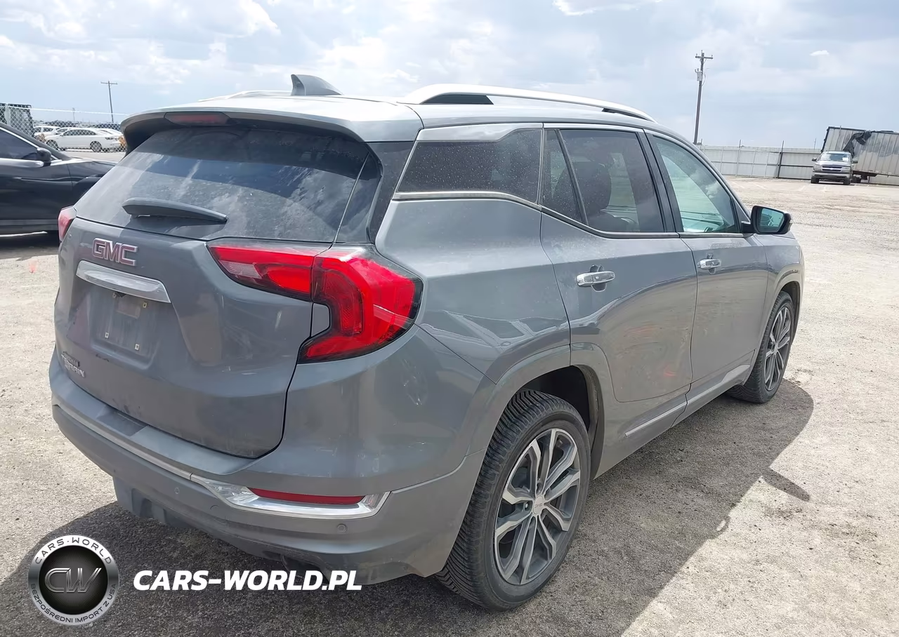 2018 GMC Terrain Denali VIN:3GKALSEXXJL159730 - 4