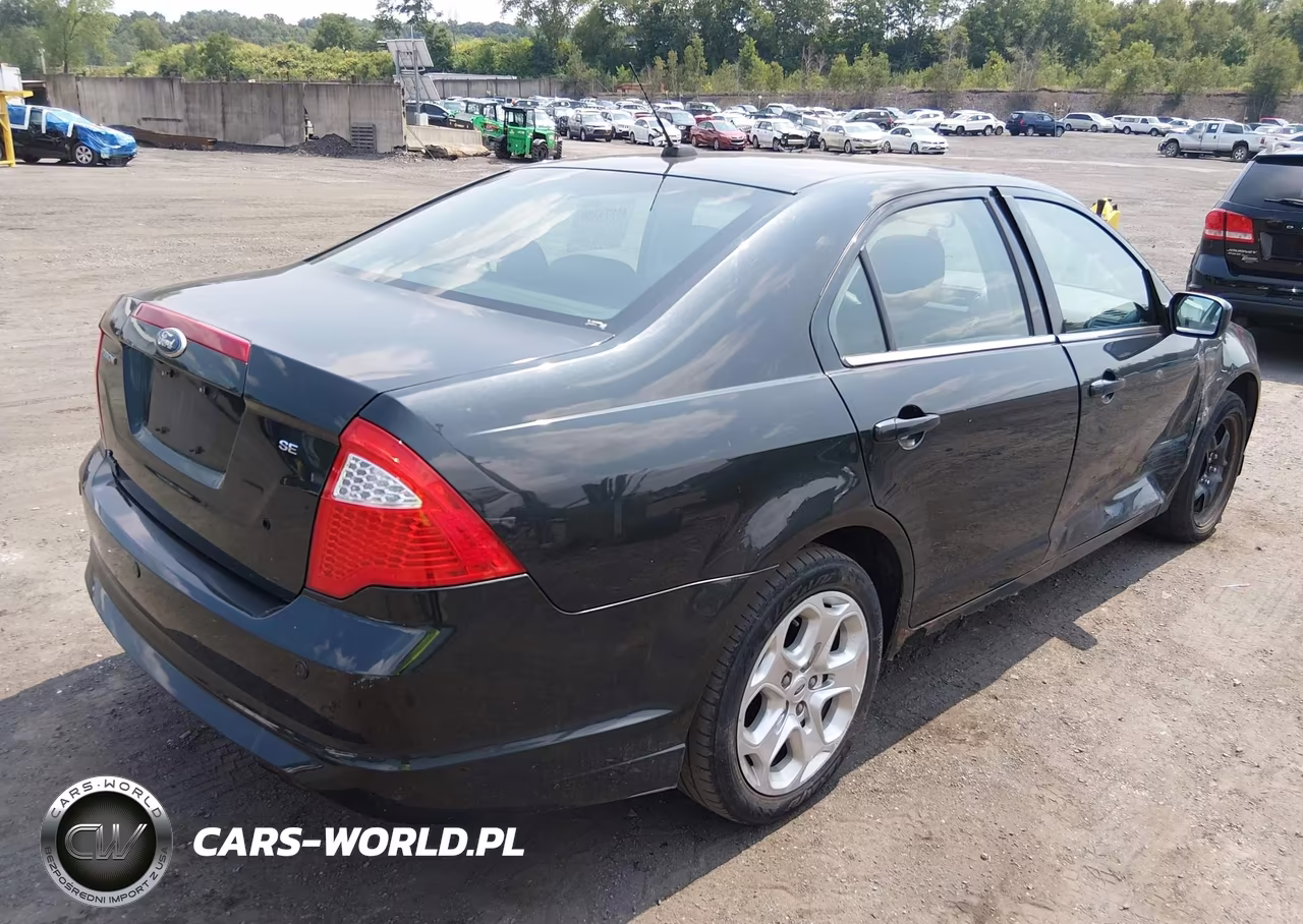 2010 Ford Fusion Se VIN:3FAHP0HA1AR418389 - 4