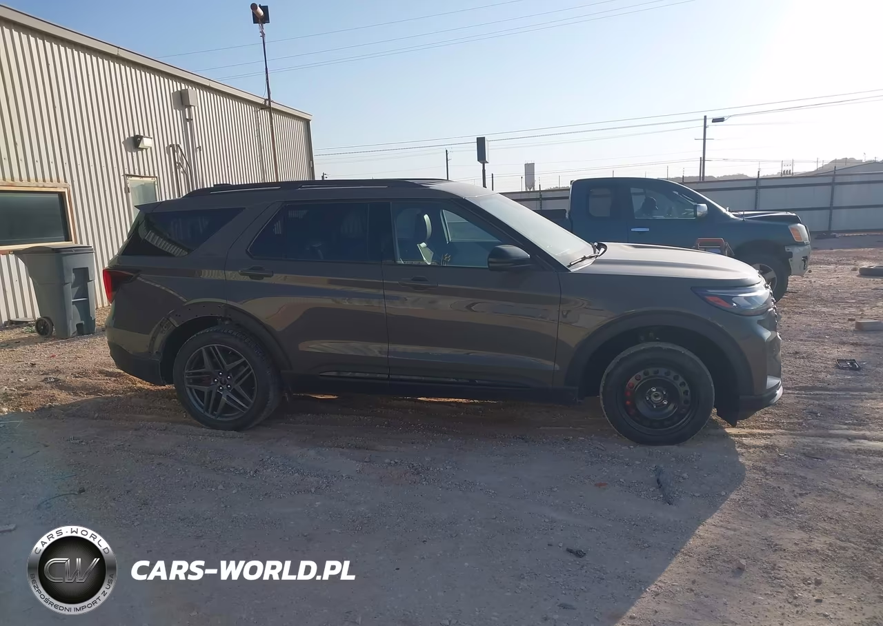 2026 Ford Explorer St VIN:1FMWK7GC8TGB11626 - 13