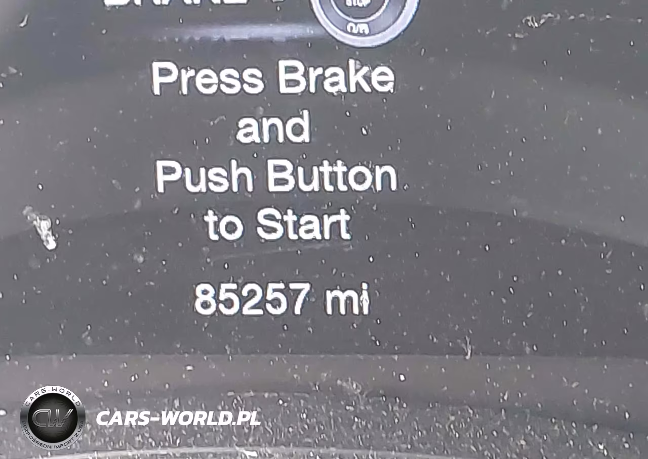 2021 Jeep Grand Cherokee Laredo X 4X4 VIN:1C4RJFAG8MC560937 - 15