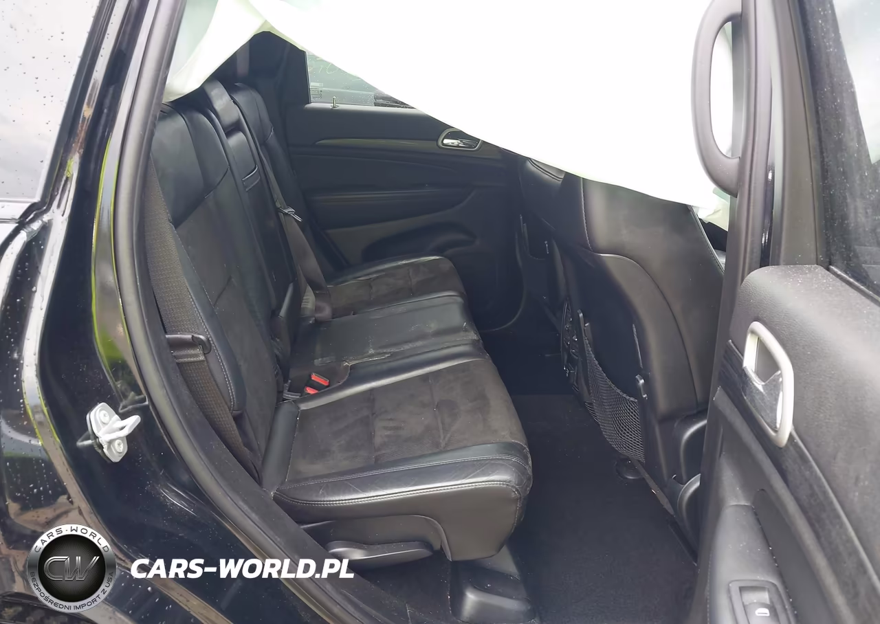 2021 Jeep Grand Cherokee Laredo X 4X4 VIN:1C4RJFAG8MC560937 - 8