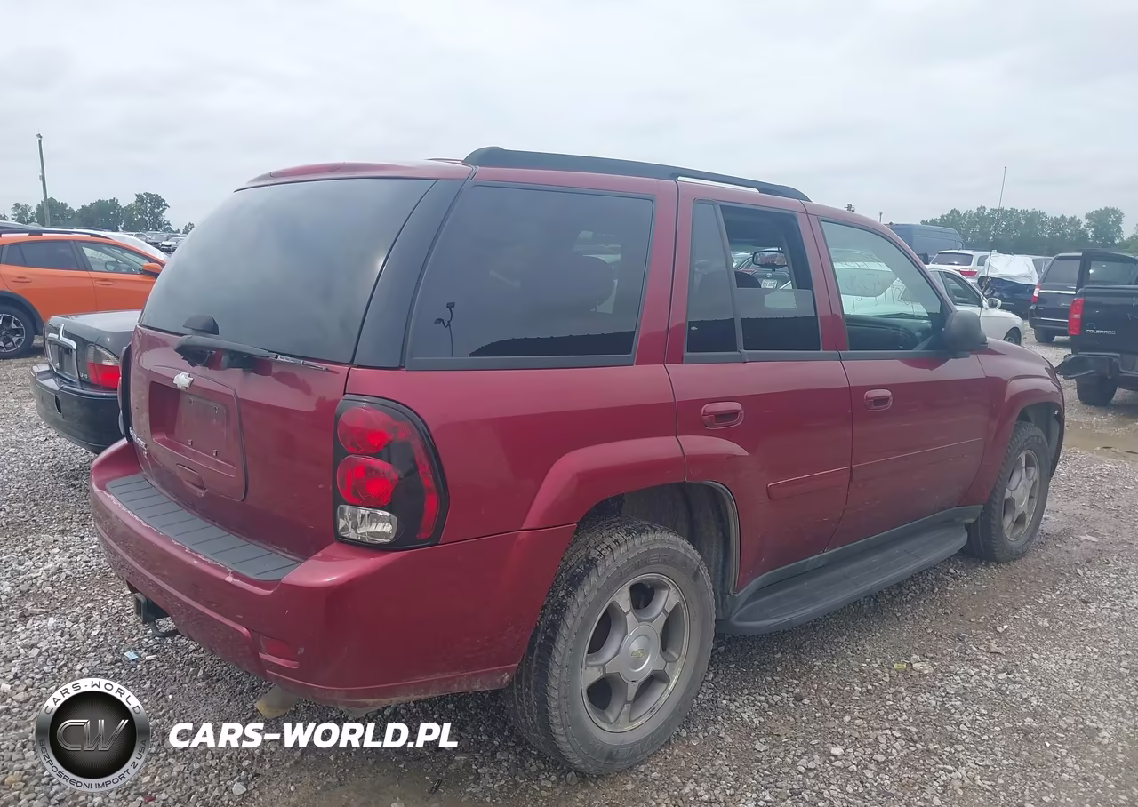 2008 Chevrolet Trailblazer Lt VIN:1GNDT13S582153475 - 4