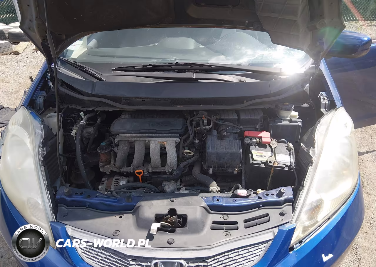2011 Honda Fit Sport VIN:JHMGE8H50BC013720 - 10