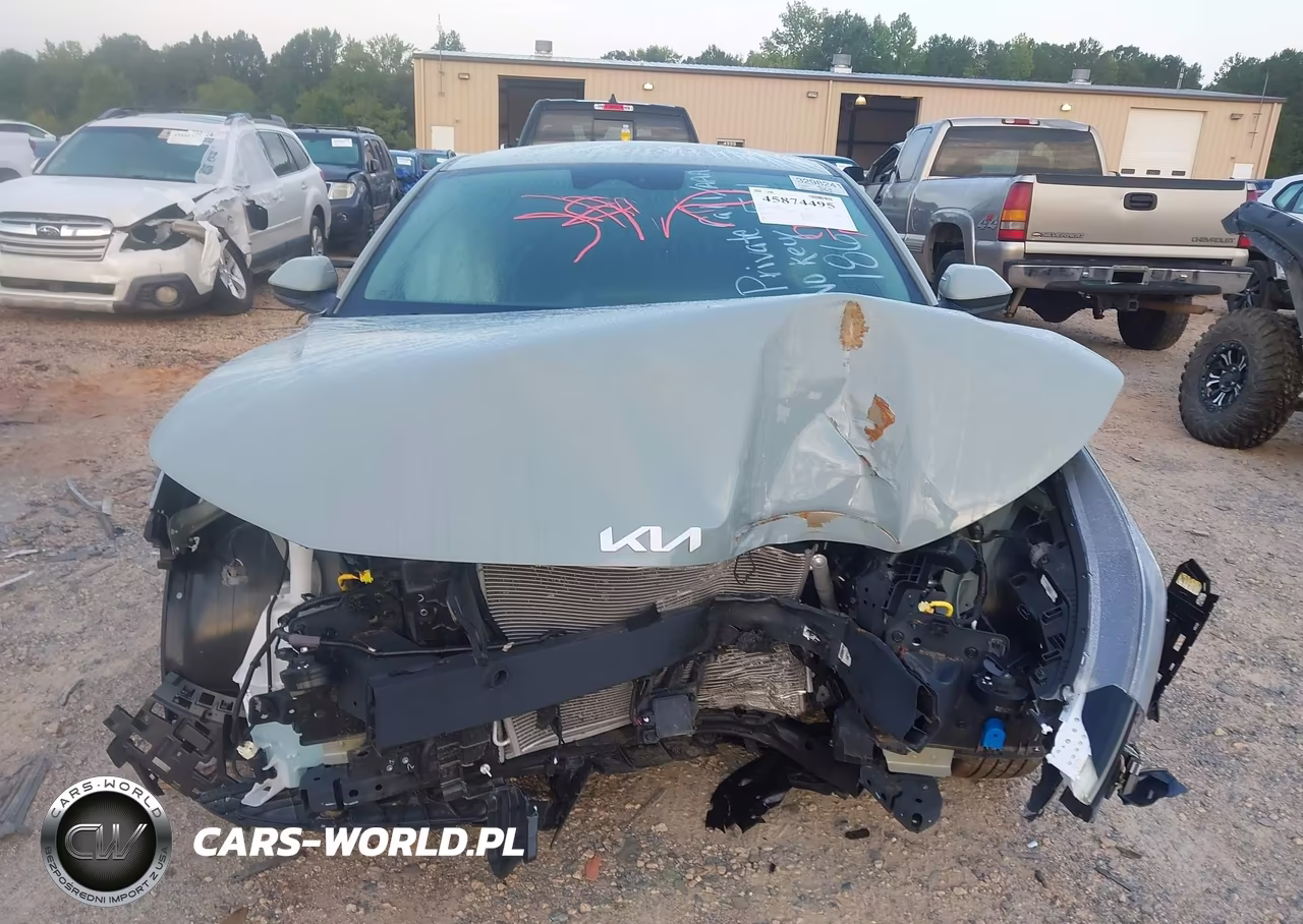 2025 Kia K4 Lxs VIN:3KPFT4DE6SE186183 - 11