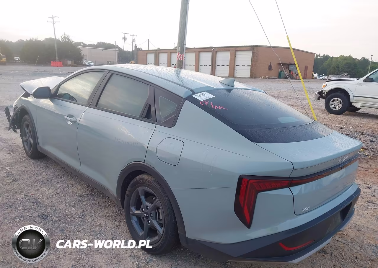 2025 Kia K4 Lxs VIN:3KPFT4DE6SE186183 - 3