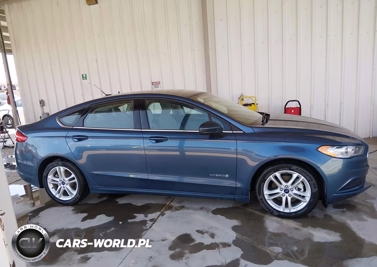 2018 Ford Fusion Hybrid S VIN:3FA6P0UU0JR235847 - 13