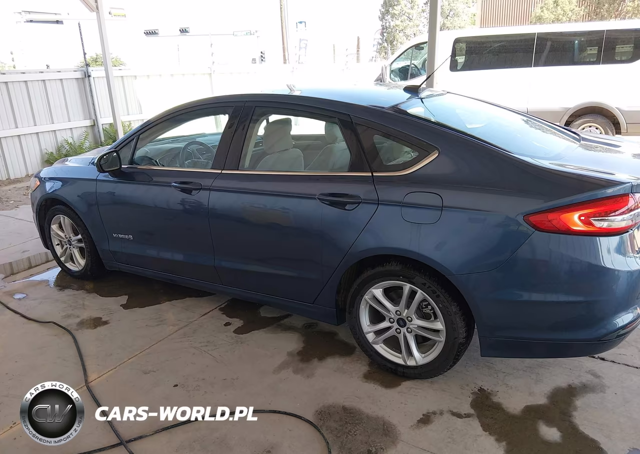 2018 Ford Fusion Hybrid S VIN:3FA6P0UU0JR235847 - 14