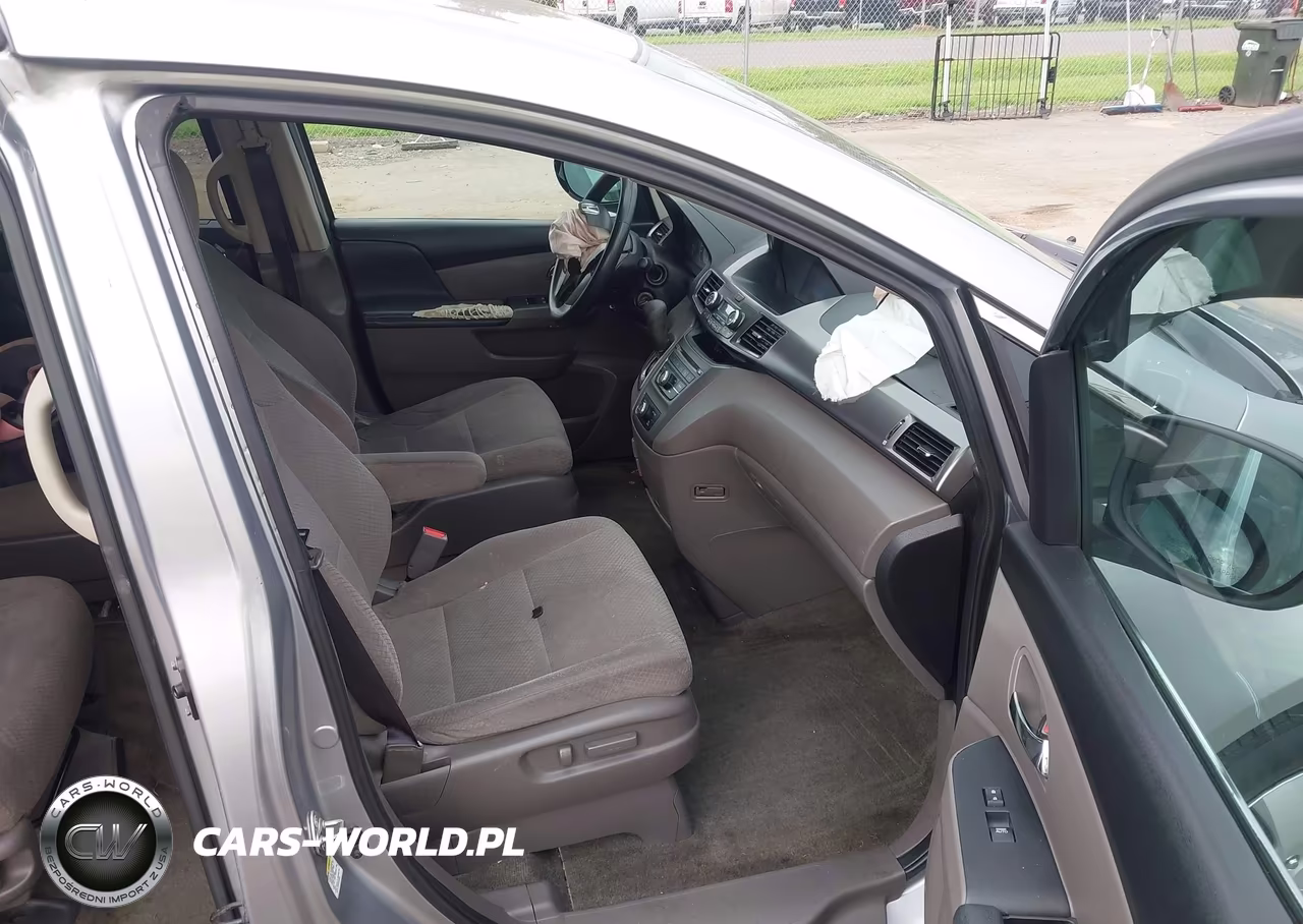 2016 Honda Odyssey Lx VIN:5FNRL5H28GB028335 - 5