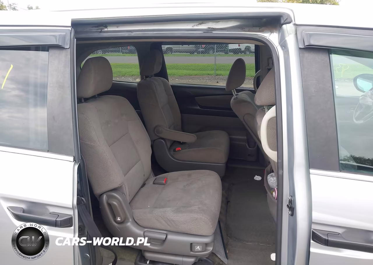 2016 Honda Odyssey Lx VIN:5FNRL5H28GB028335 - 8