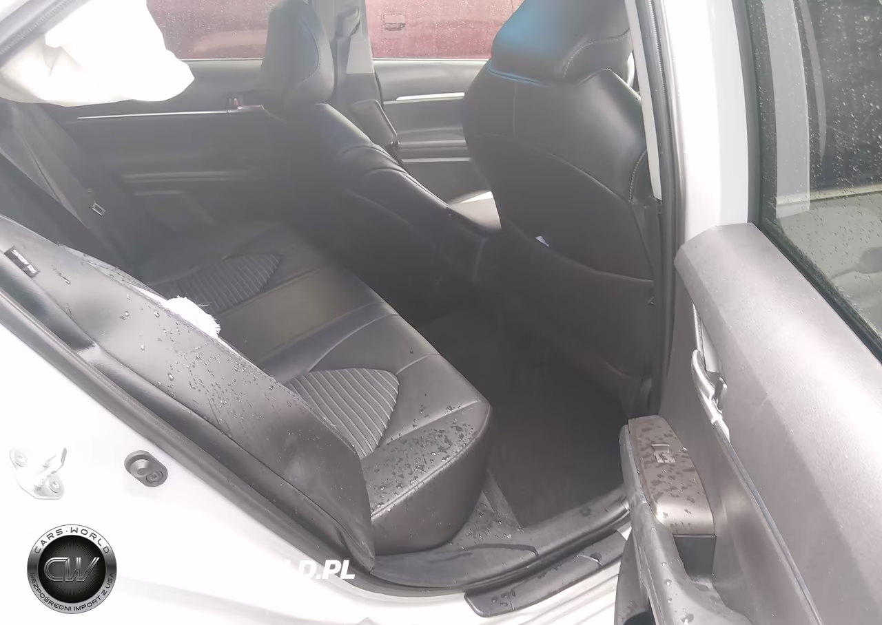 2024 Toyota Camry Se VIN:4T1G11AK8RU206766 - 8
