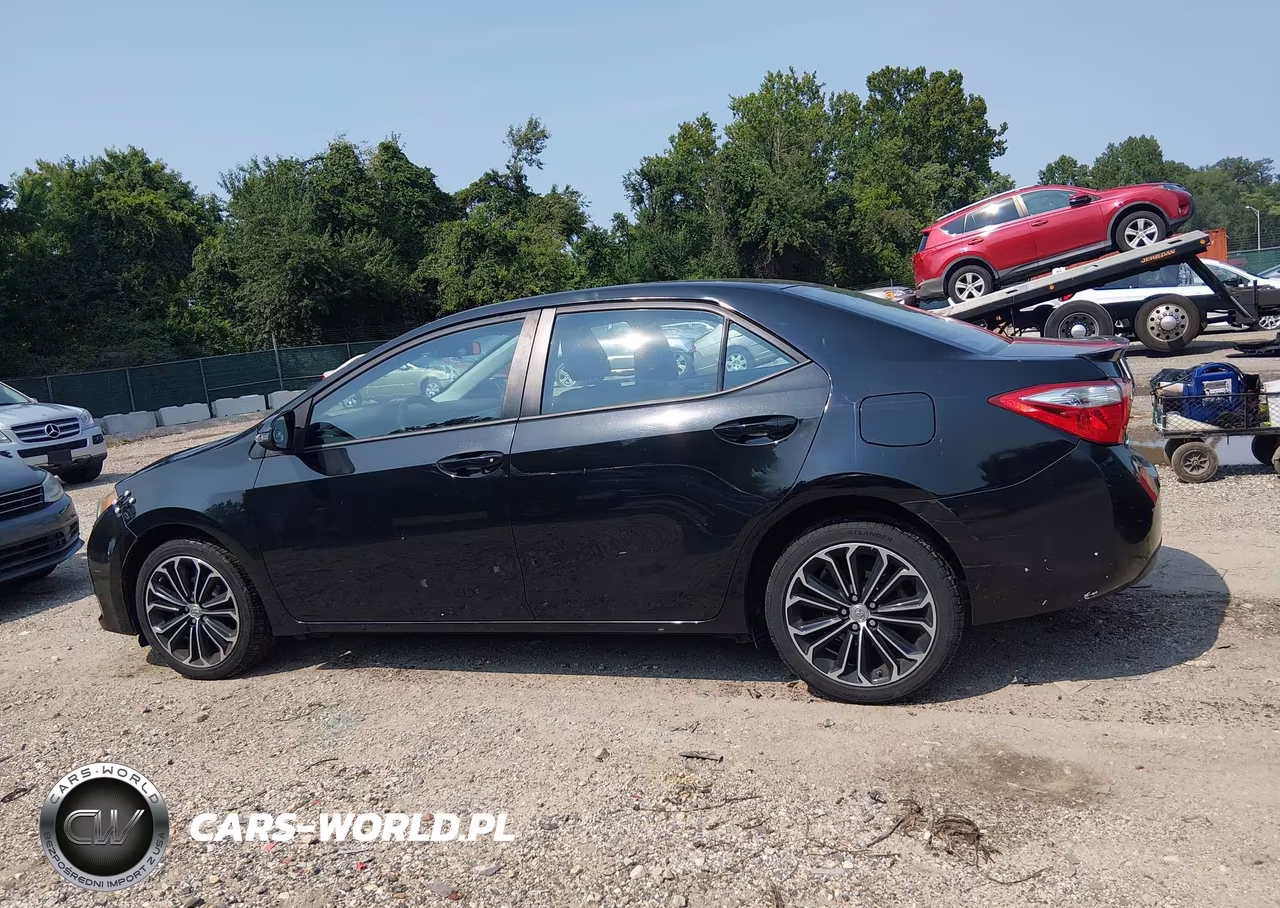 2015 Toyota Corolla S Plus VIN:2T1BURHE2FC457845 - 14
