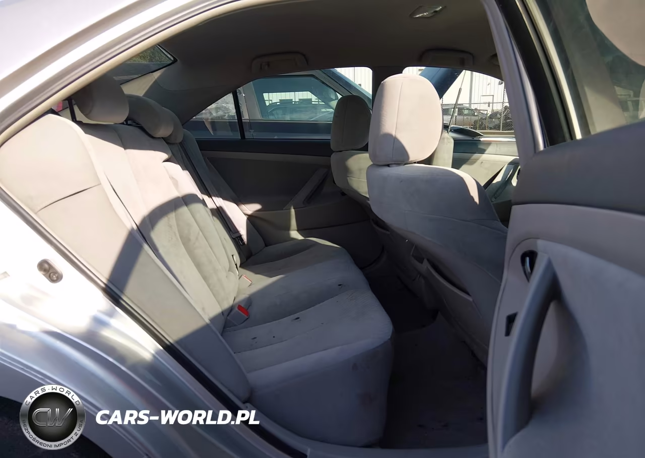 2009 Toyota Camry Le VIN:4T1BE46K09U400443 - 8