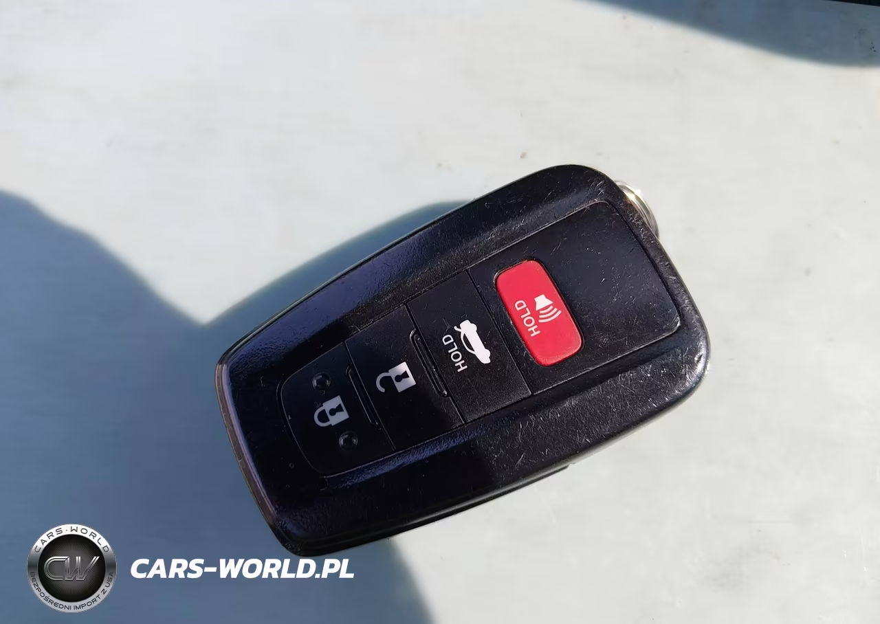 2018 Toyota Camry Se VIN:4T1B11HK8JU581173 - 11