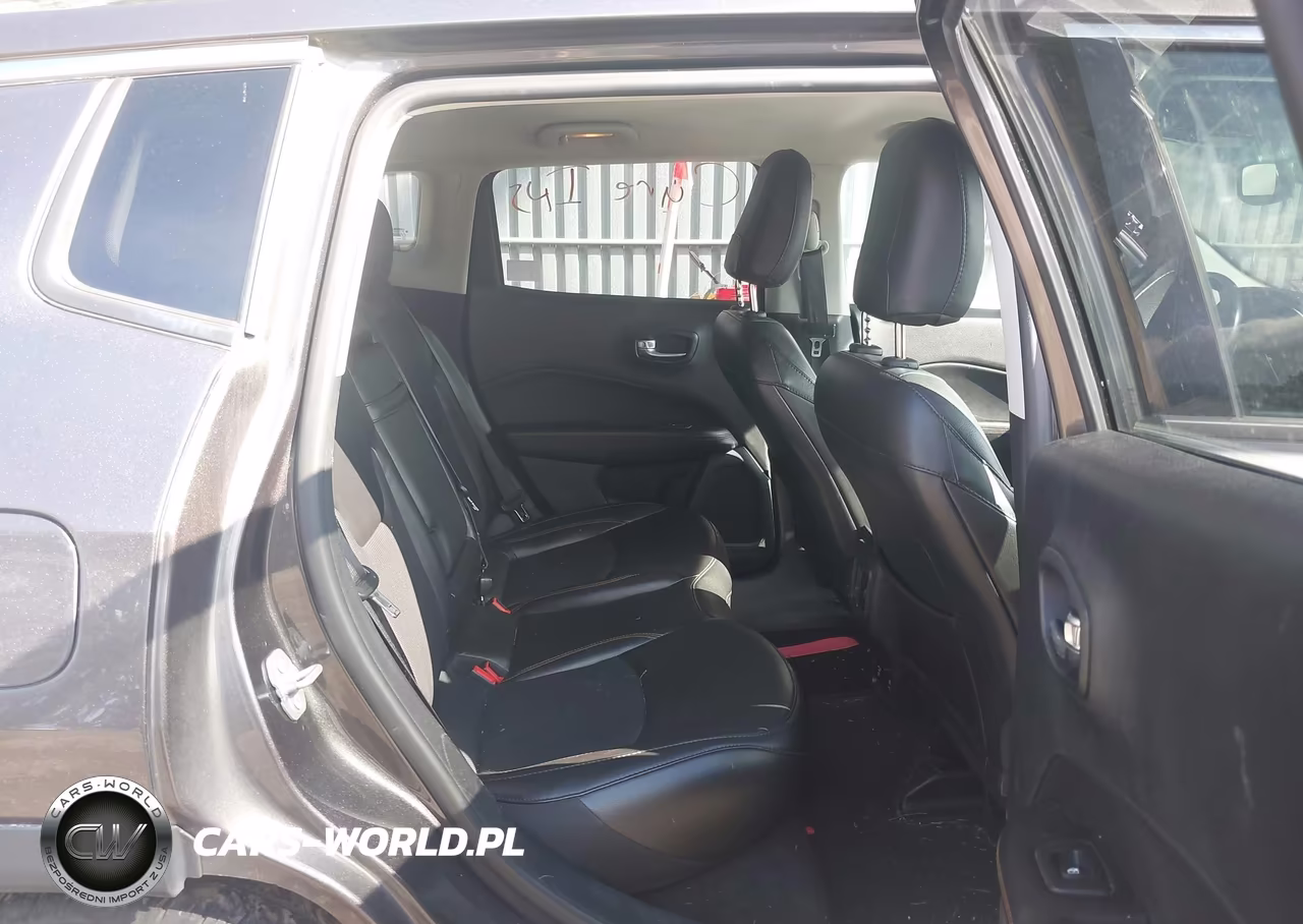 2019 Jeep Compass Limited Fwd VIN:3C4NJCCB5KT802115 - 8