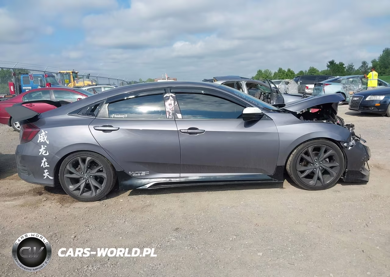 2019 Honda Civic Sport VIN:19XFC2E83KE003593 - 13