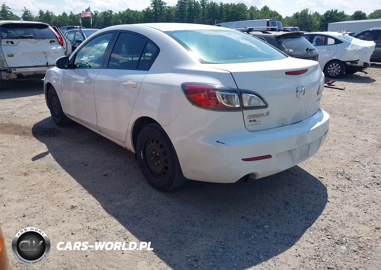 2013 Mazda Mazda3 I Sport VIN:JM1BL1UP6D1759345 - 3