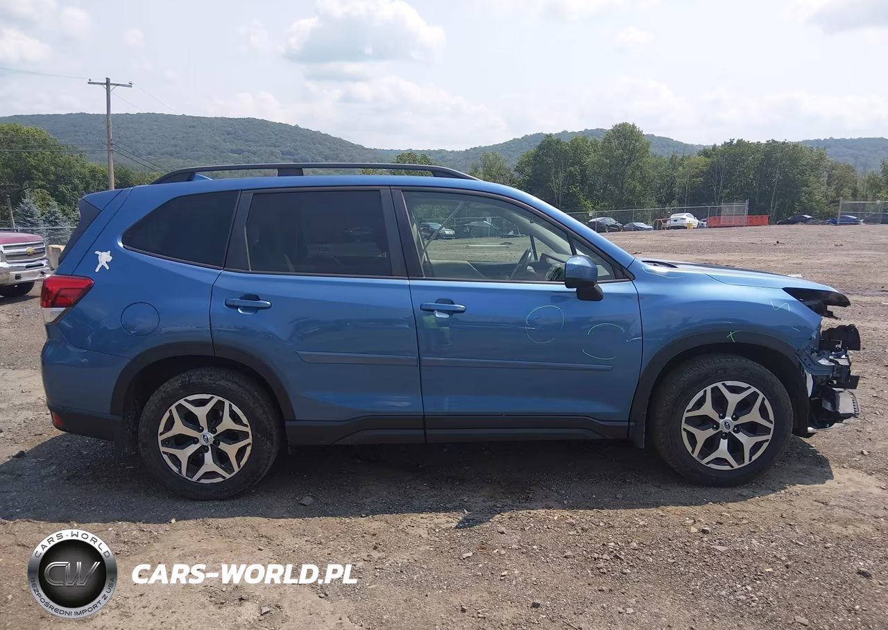 2021 Subaru Forester Premium VIN:JF2SKAJC8MH443135 - 14
