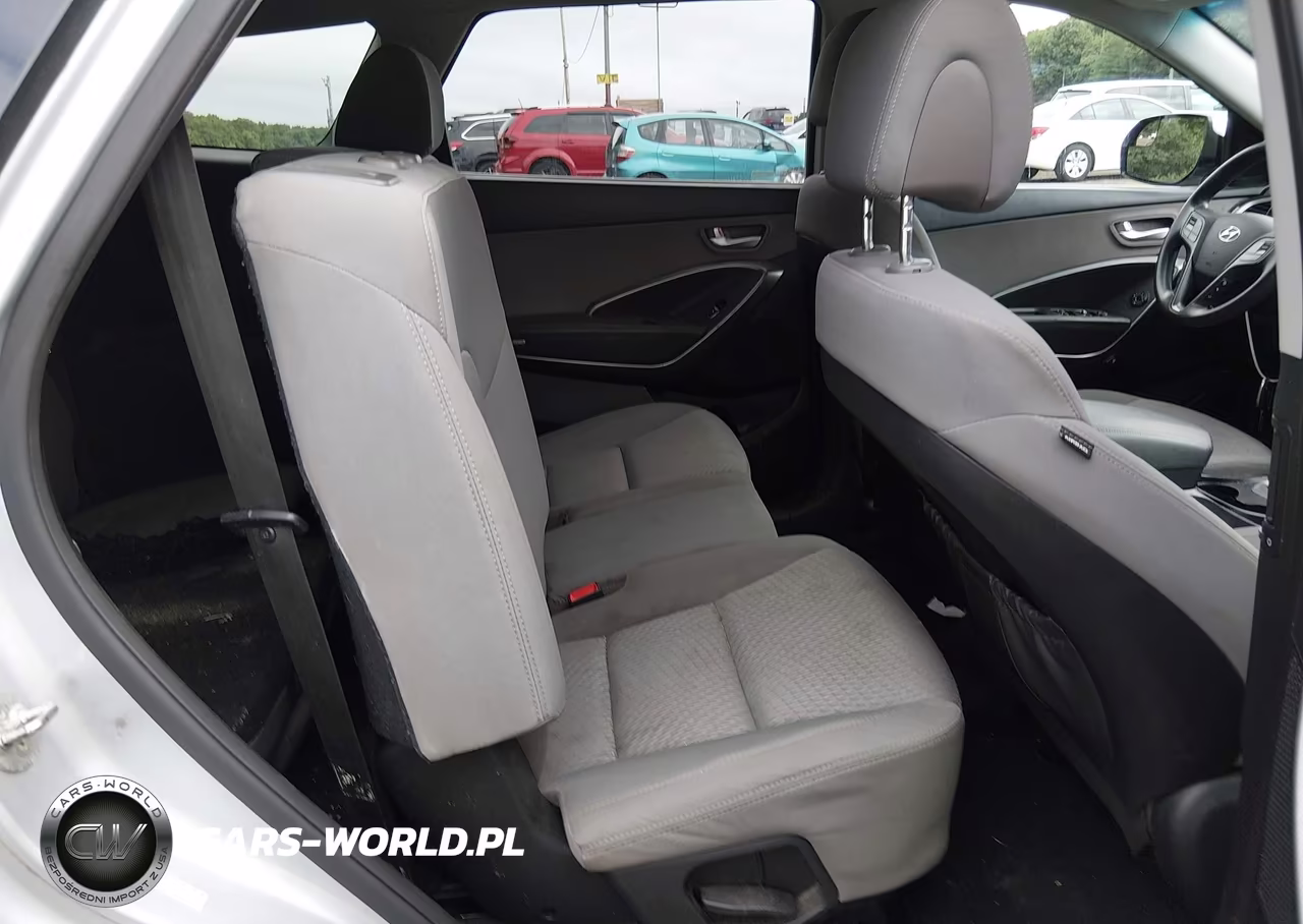 2018 Hyundai Santa Fe Se VIN:KM8SMDHF1JU268221 - 8