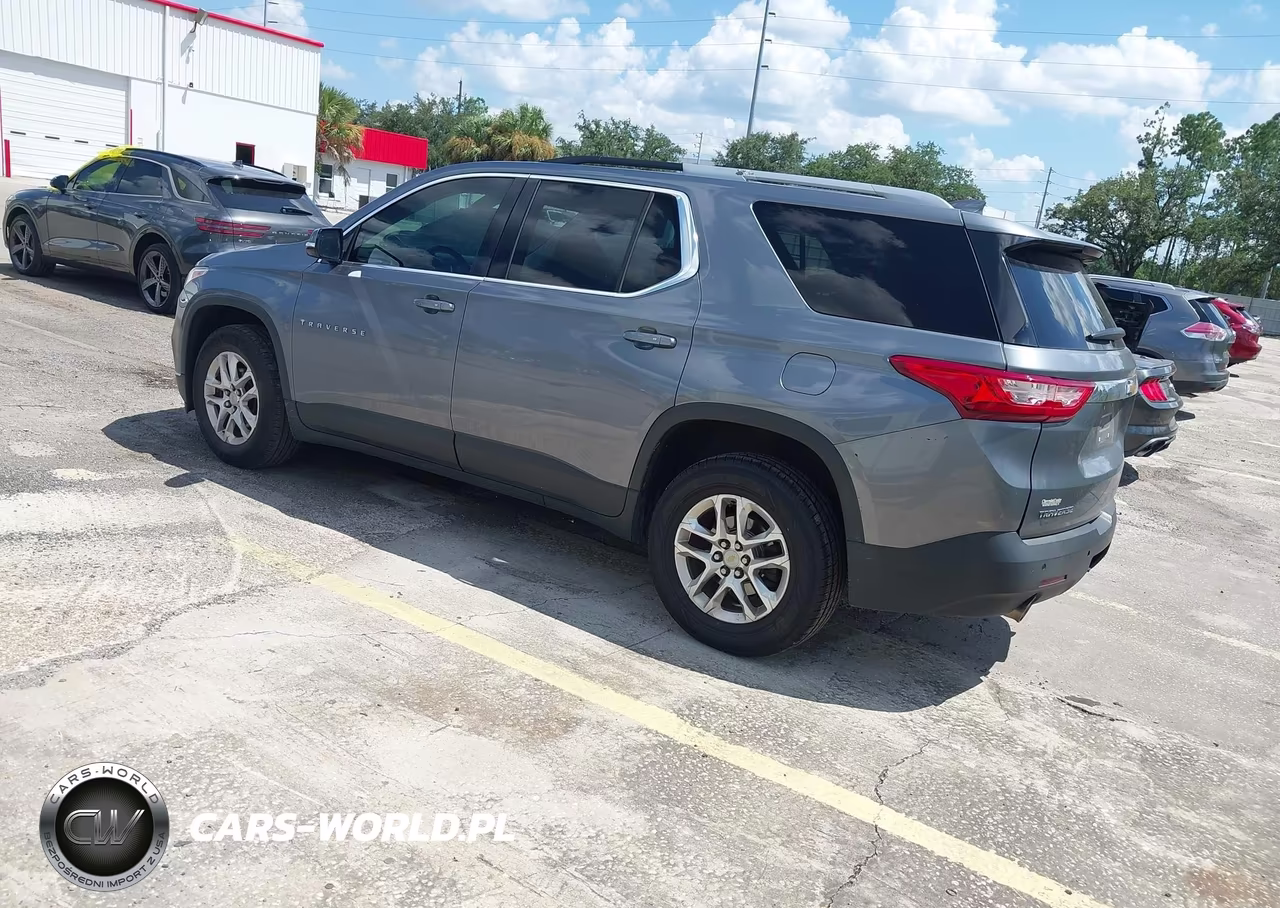 2018 Chevrolet Traverse Lt Cloth VIN:1GNERGKW3JJ229474 - 3