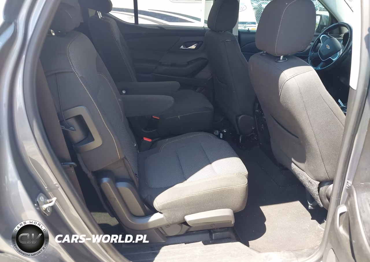 2018 Chevrolet Traverse Lt Cloth VIN:1GNERGKW3JJ229474 - 8