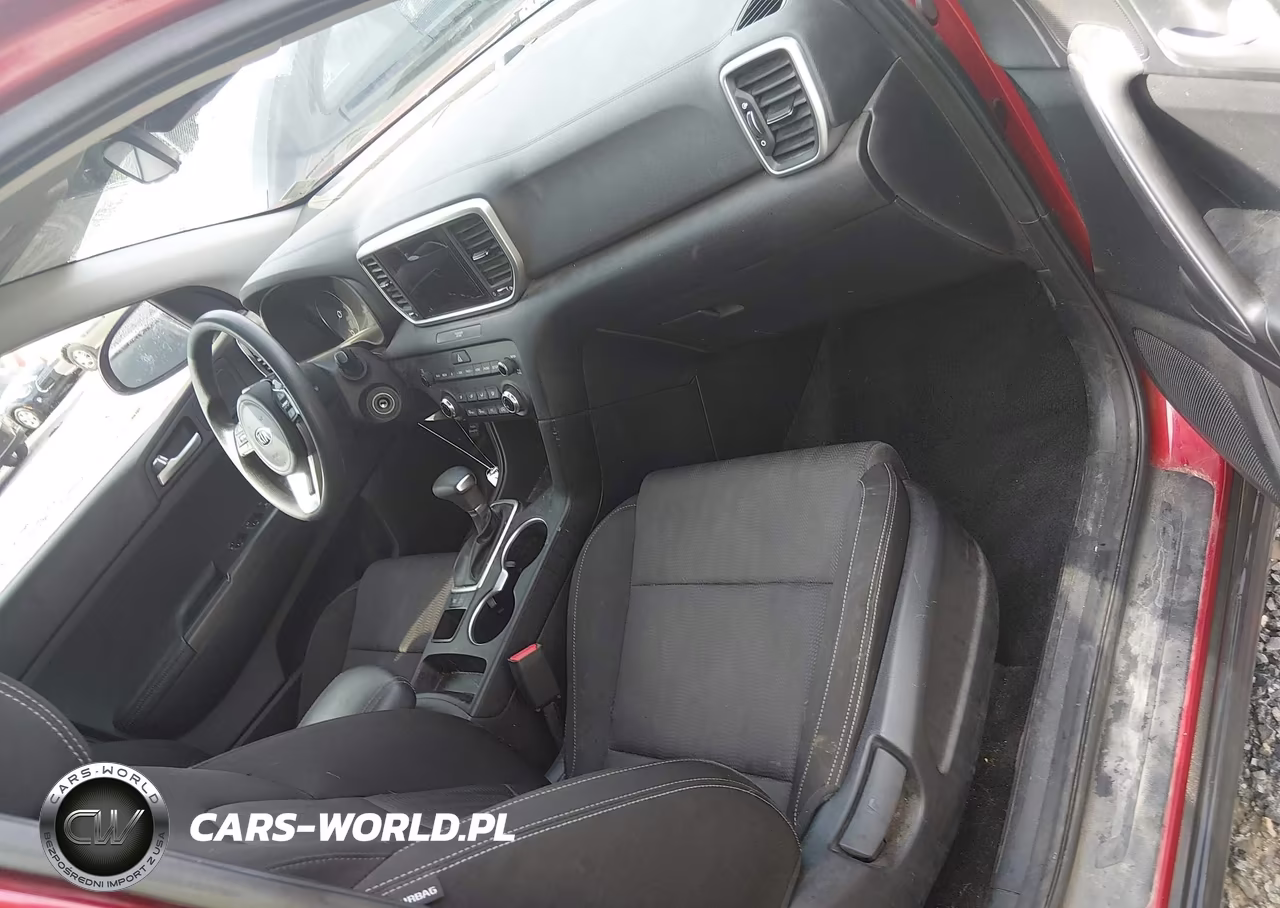 2020 Kia Sportage Lx VIN:KNDPM3AC6L7810547 - 5