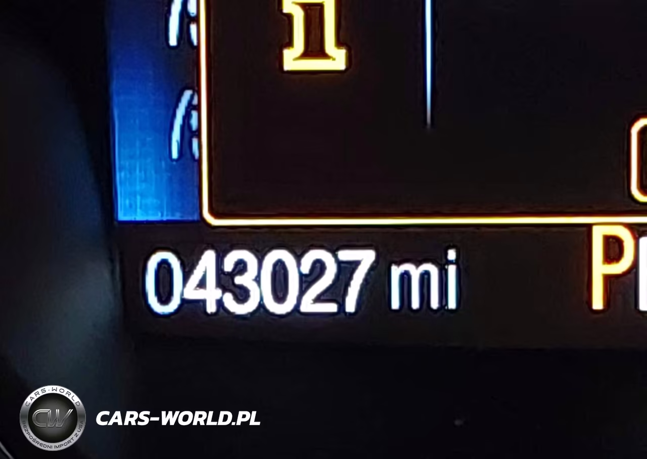 2018 Ford Escape Se VIN:1FMCU9GD7JUD31145 - 16