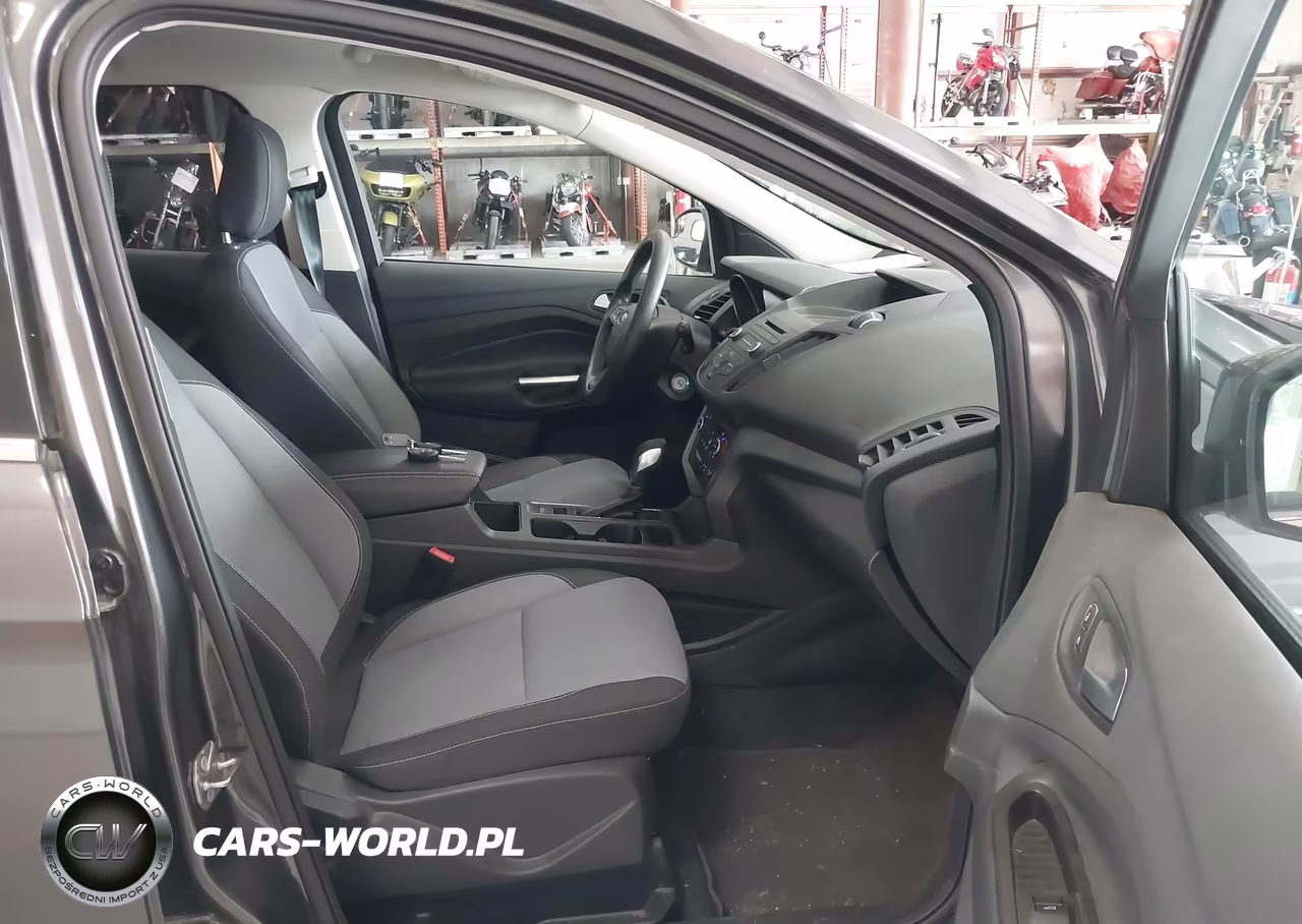 2018 Ford Escape Se VIN:1FMCU9GD7JUD31145 - 5