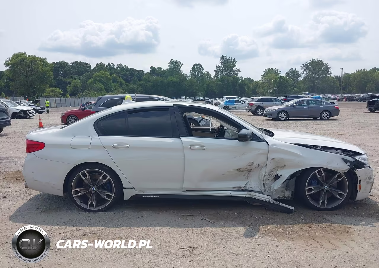 2018 BMW M550I xDrive VIN:WBAJB9C56JB049569 - 13