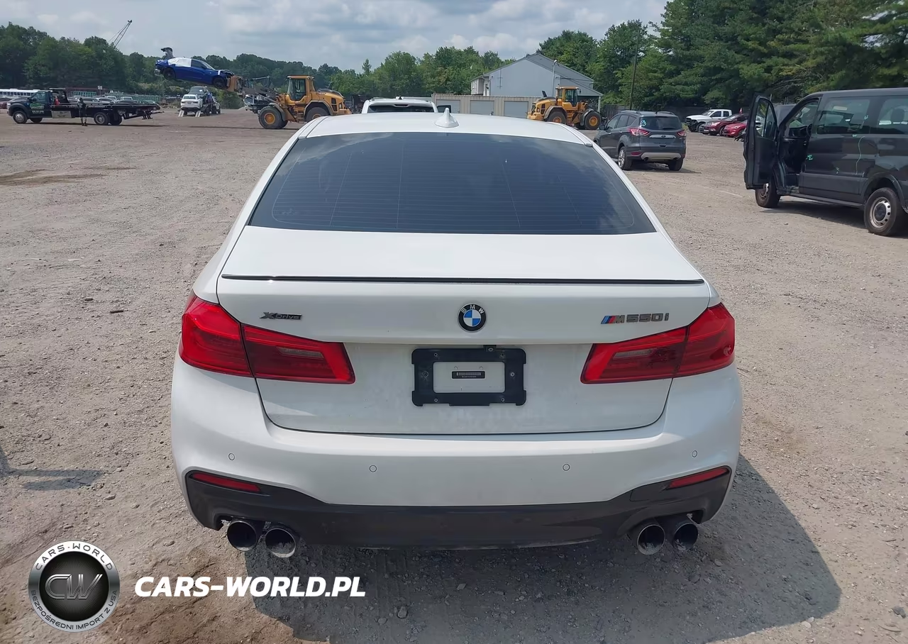 2018 BMW M550I xDrive VIN:WBAJB9C56JB049569 - 16