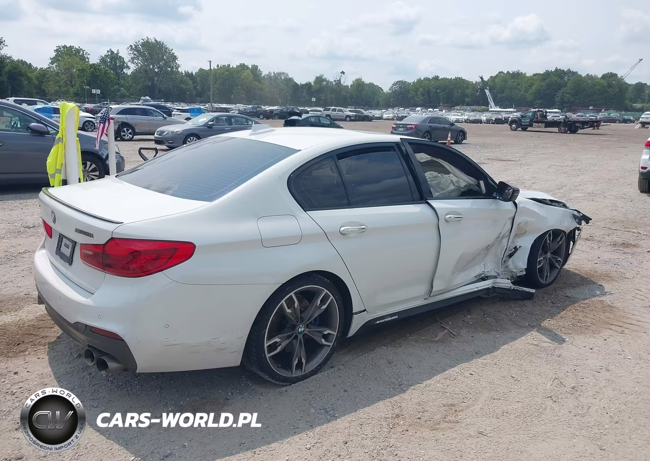 2018 BMW M550I xDrive VIN:WBAJB9C56JB049569 - 4
