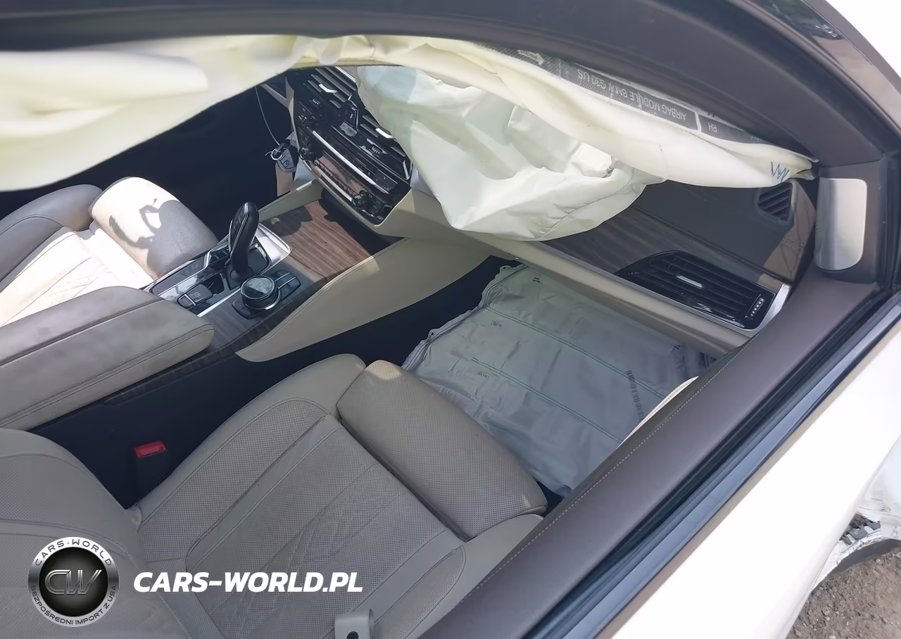 2018 BMW M550I xDrive VIN:WBAJB9C56JB049569 - 5