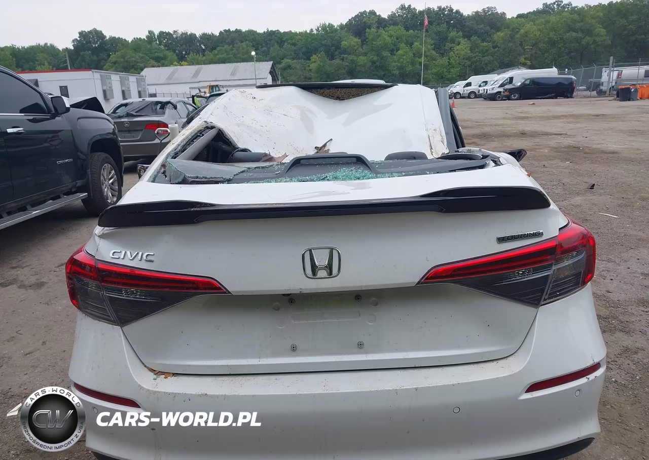 2024 Honda Civic Touring VIN:2HGFE1F93RH310869 - 16