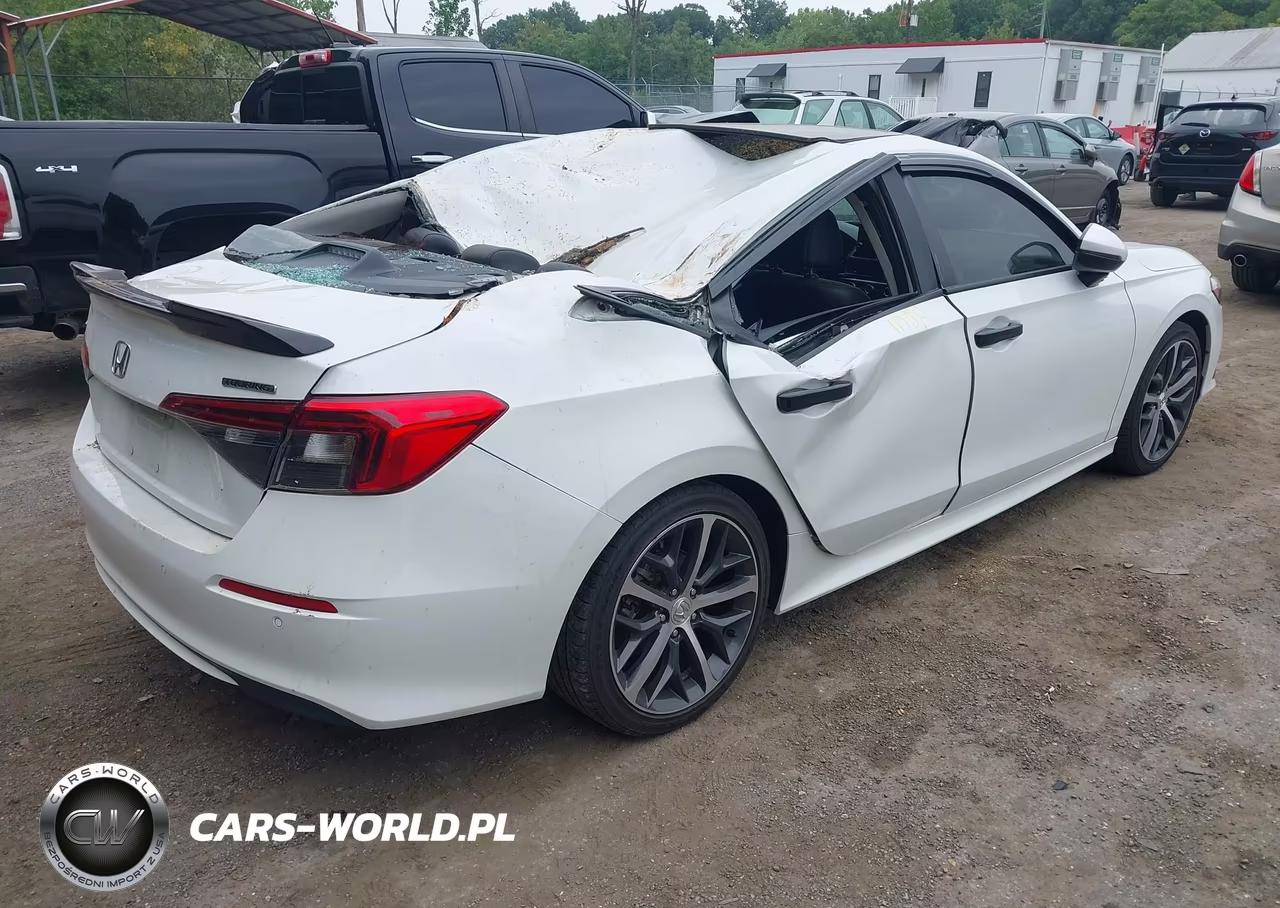 2024 Honda Civic Touring VIN:2HGFE1F93RH310869 - 4