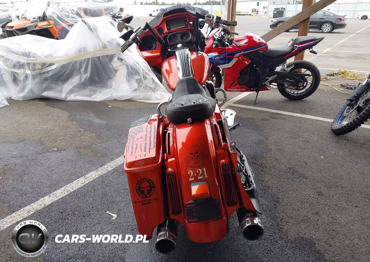 2018 Harley-Davidson Fltrxse Cvo Road Glide VIN:1HD1TCL14JB951355 - 6